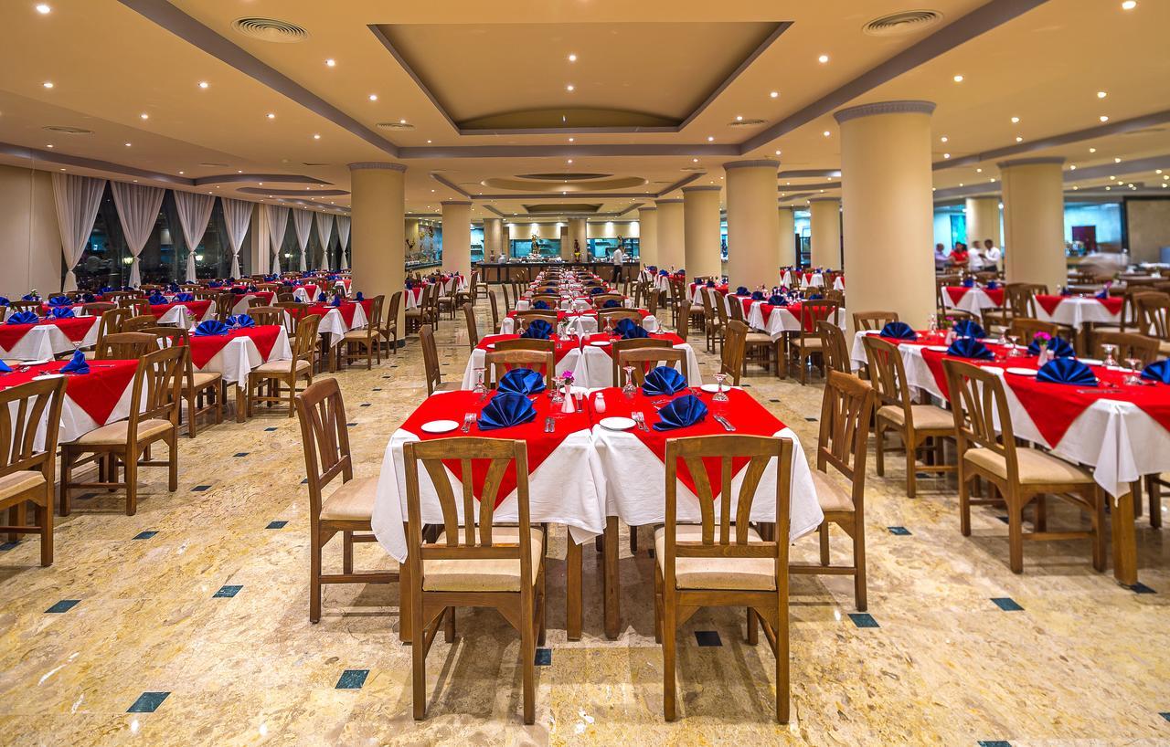 Отель Hawaii Riviera Club Aqua Park - Families And Couples Only Хургада Экстерьер фото